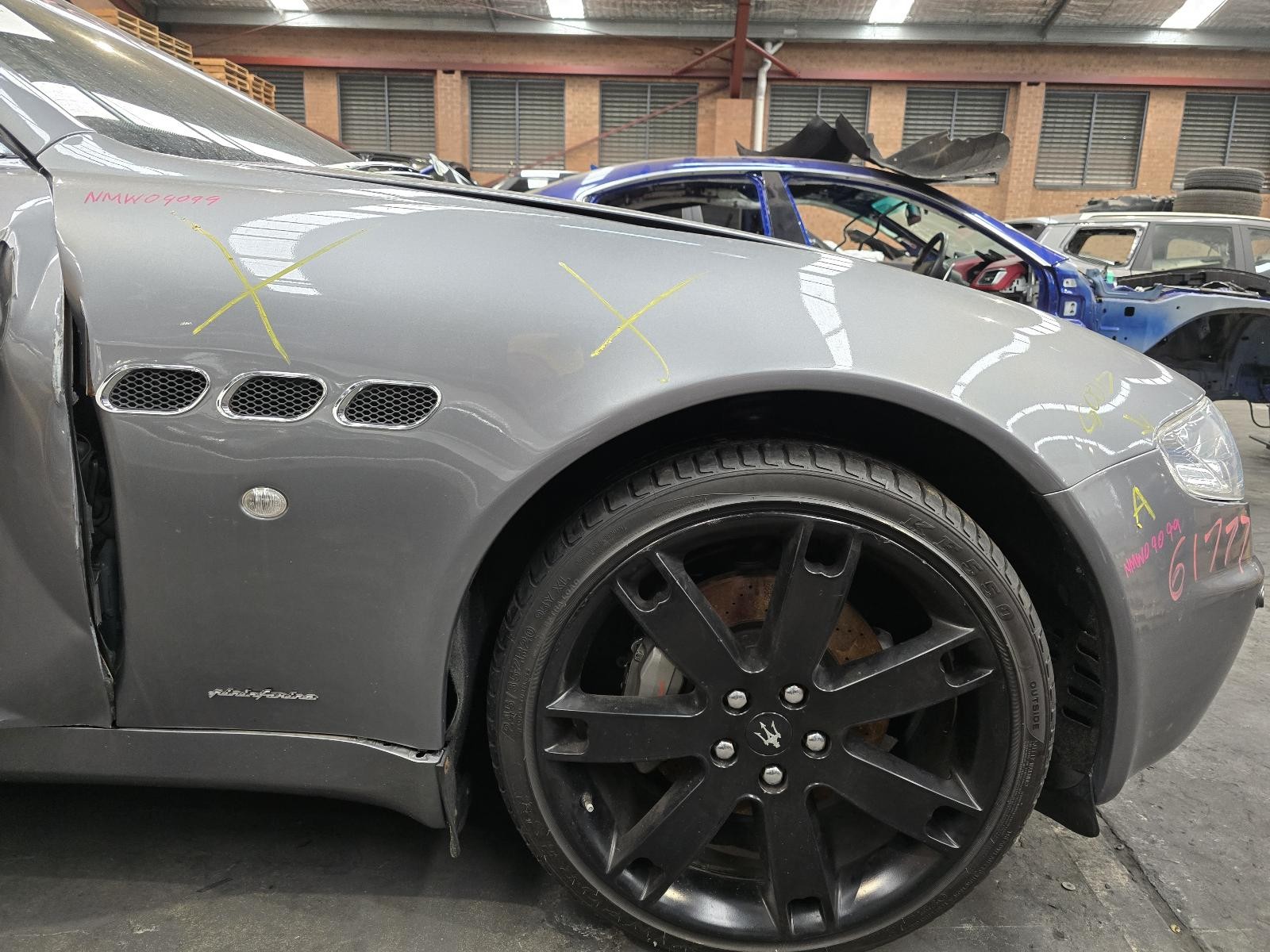 2005 Maserati Quattroporte LEFT DOOR MIRROR HEATED GREY 09/2003-09/2008 NMW09099 image 10