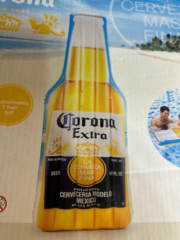 Botella de Cerveza Extra Inflable Corona Flotador Playa Piscina 83" x 32.5" x 7.0" Foto 4 de 4