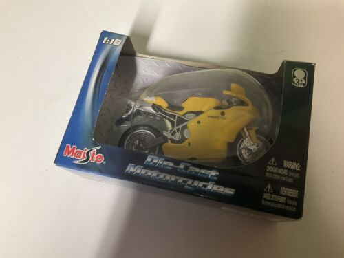 2007 MAISTO 1:18 DUCATI 749S