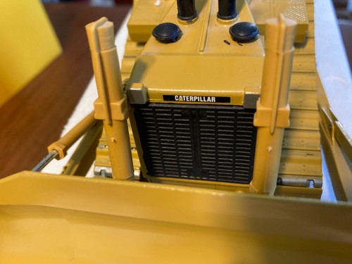 NEW! L.E. OF 5000 #2854 CAT D11N W/IMPACT RIPPER- YEE COLLECTION-SEE/READ ALL! - Picture 12 of 19