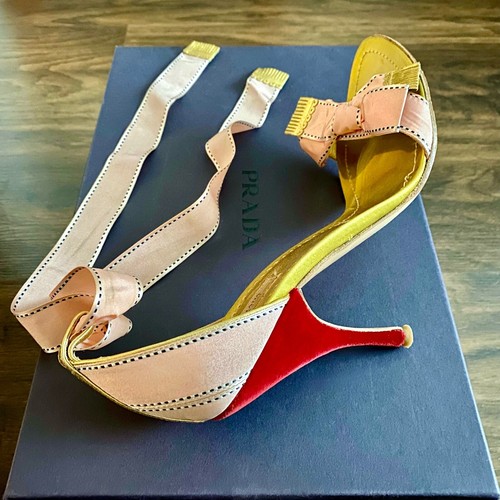 Sandalias de noche Prada Ribbon seda en rosa, EU 37.5 / UK 4.5 - Imagen 3 de 10