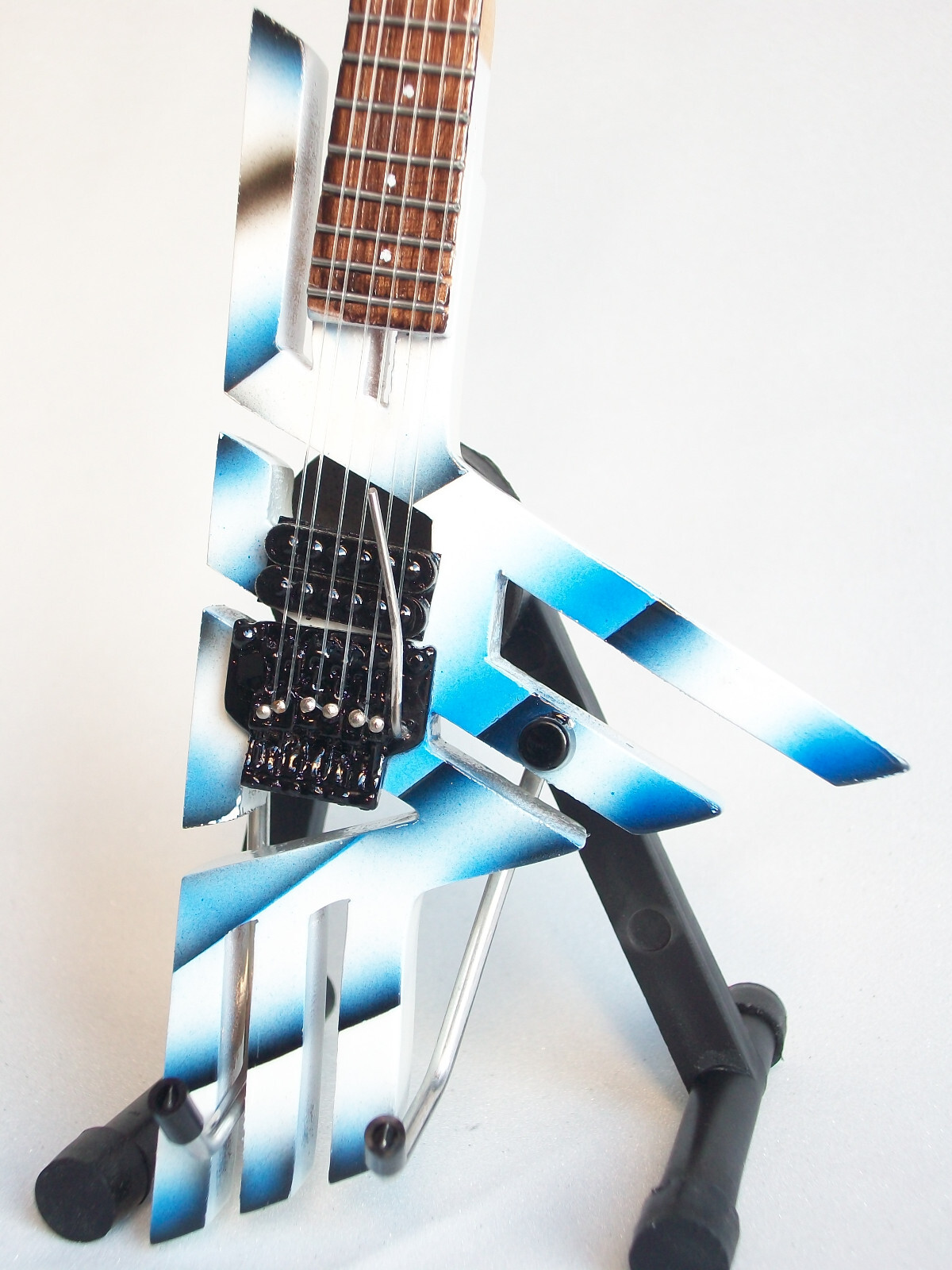 Guitare miniature Van Halen VH pour décoration de bureau et salon rock