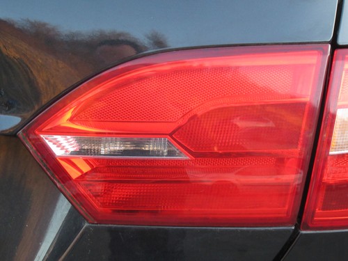 Orig. Heckleuchte Rücklicht innen rechts VW Jetta 1.6 TDI 16