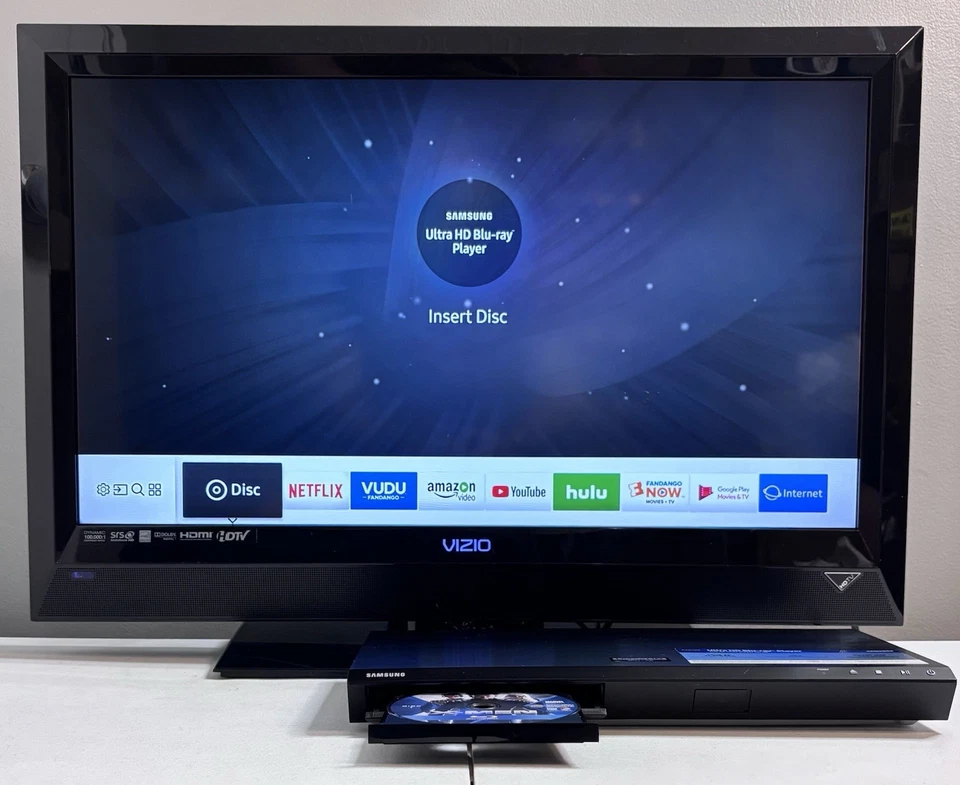 Vizio E321VL 32” LCD HDTV 720p - Vintage Retro Gaming - No Remote - Image 3 of 4