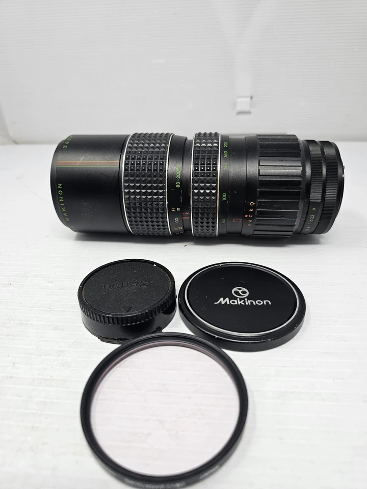 Auto Makinon f=80 -200mm Multi-Coated 1:3.5 Lens With Hova 62mm Skylight Filter  - Image 2 of 4