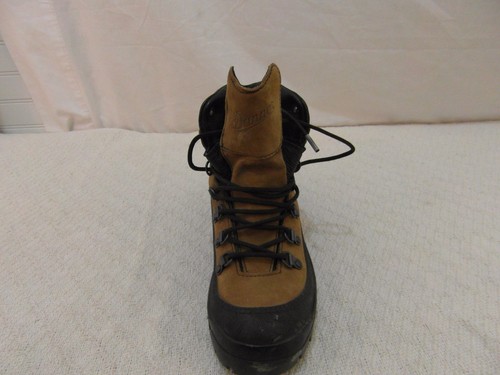 Danner Cold Weather Combat Hiker 6.5R 6 