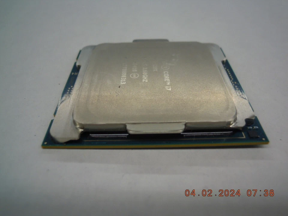 Procesador CPU Intel Core i7-7820X 3,60 GHz 8 núcleos SR3L5 LGA2066 edición extrema Foto 4 de 4