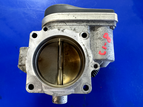 04 05 06 VW TOUAREG 3.2L VR6 - THROTTLE BODY 022133062AD - Picture 3 of 4