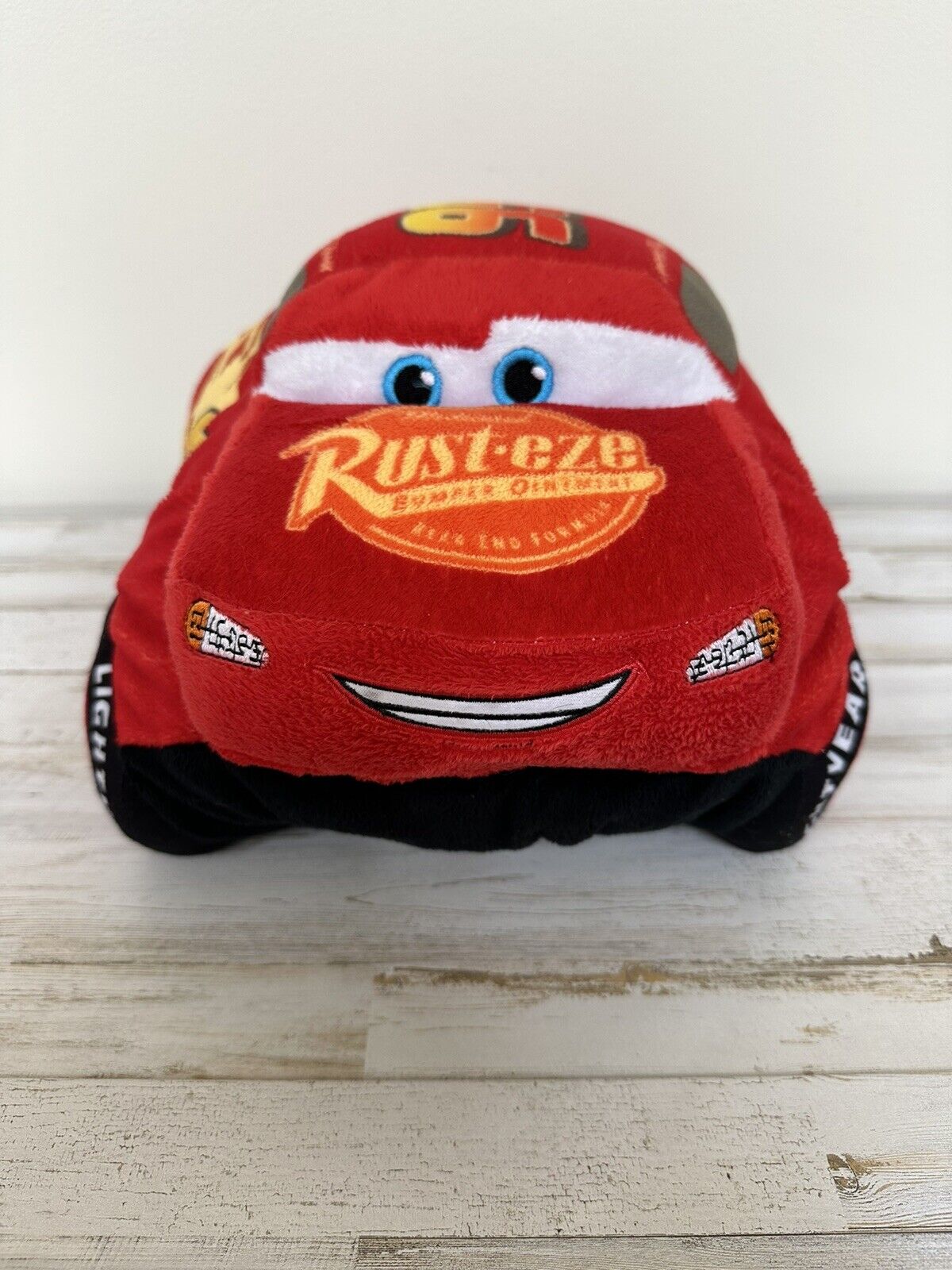 Disney Pixar Cars Pillow Pets Lightning McQueen Plush Toy