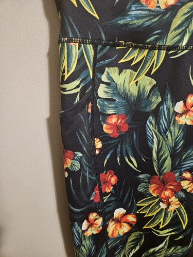 Id Ideology Womens Tropical Side Pocket Cropped Leggings Black Size XL - Picture 3 of 6