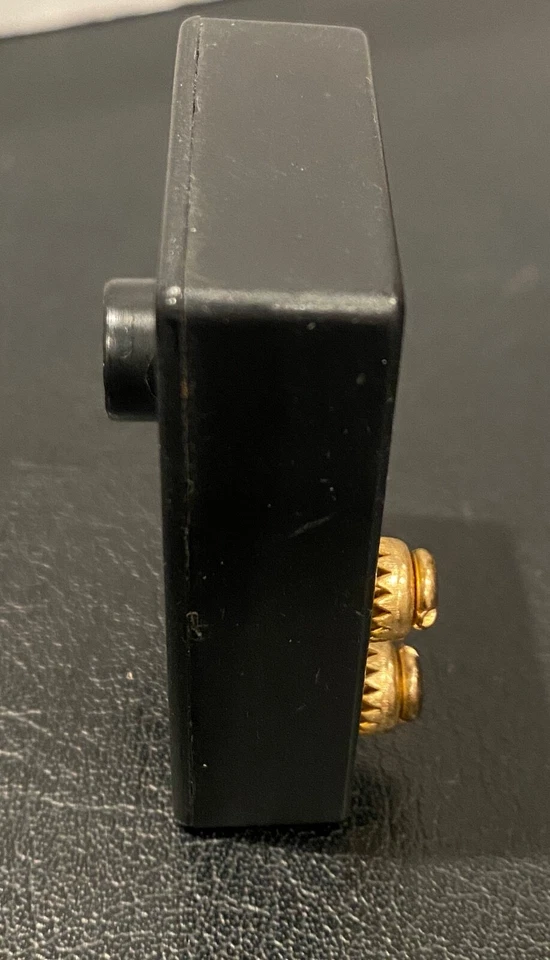 Signal Combiner/Separator 300 Ohm Black Color - Channel Master Model 3225 - Image 4 of 4