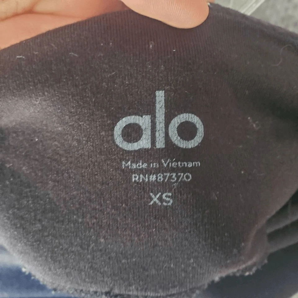 Alo Yoga Women's Black High Waist Moto Yoga Legging Extra Small - Image 4 of 4