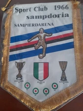 GAGLIARDETTO VINTAGE FOOTBALL CALCIO SAMPDORIA CLUB 1966 SAMPIERDARENA.SCUDETTO