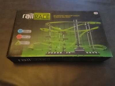 NEU Glow In The Dark Rail Race Tabletop Gadget zum Bauen 10+ 147 Teile komplett