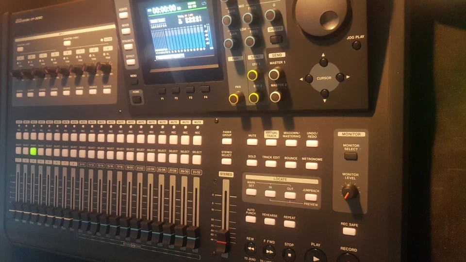 TASCAM DP32SD Digital Recorder Portastudio. - Image 3 of 4