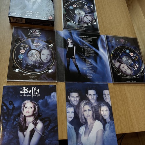 Buffy The Vampire Slayer Collectors Edition Seasons 1-7 & Watchers Guides - Picture 2 of 24
