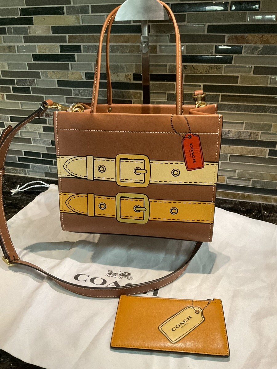 COACH Cashin Carry 22 Trompe L'Oiel Leather & Credit Card Case