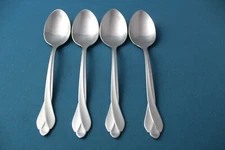4 Teaspoons Oneida SATIN TRIBECA USA Stainless NEW 6"