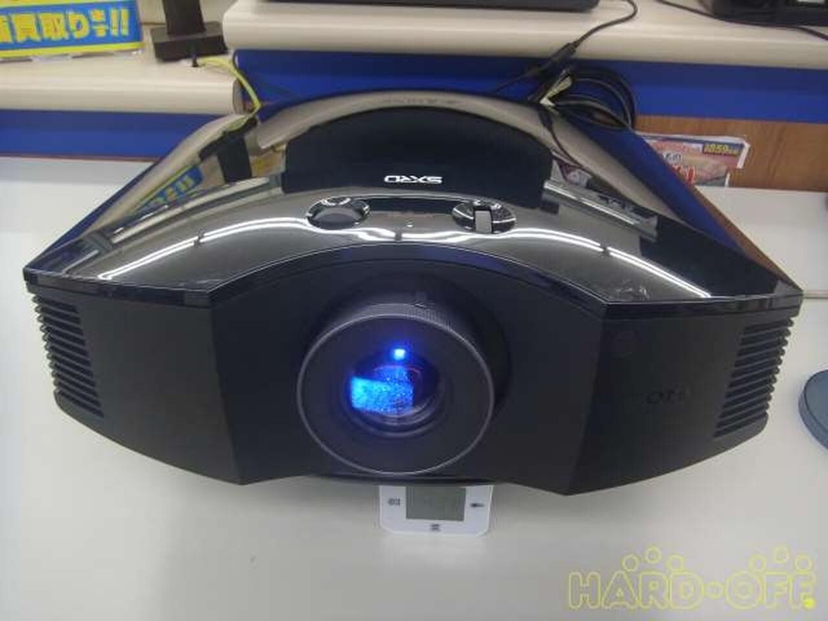 SONY VPL-HW50ES 3D Projector SXRD Real 2K 1,700 lumens SONY VPL-HW50ES 3D Projector SXRD Real 2K 1,700 lumens