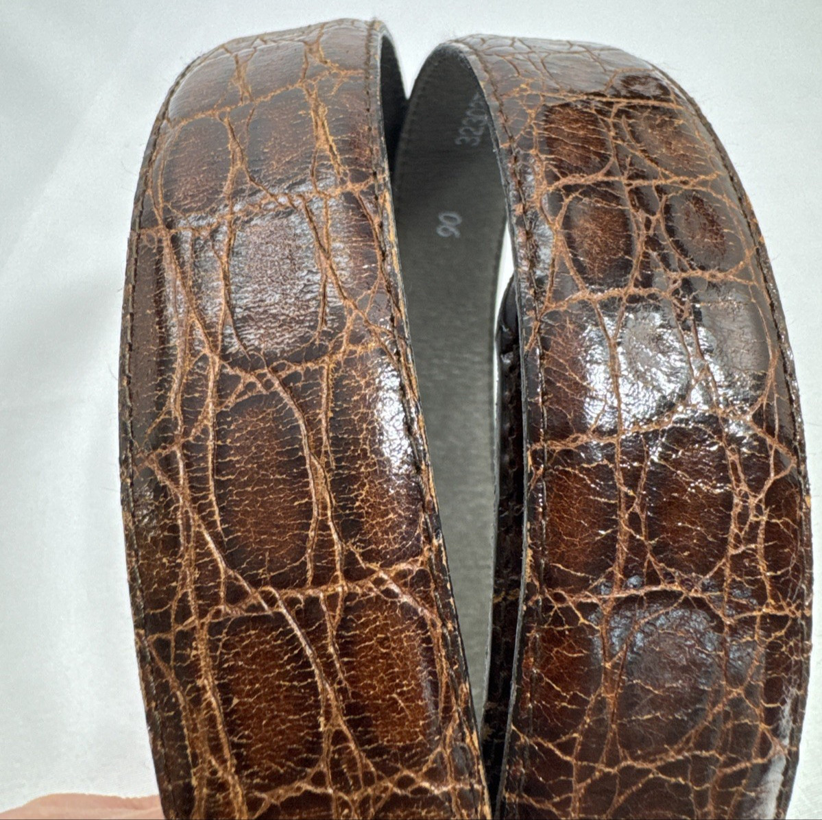 Vintage Authentic SCHUCHARD & FRIESE Brown Leather Belt Croc Embossed Size-36/90 View 2