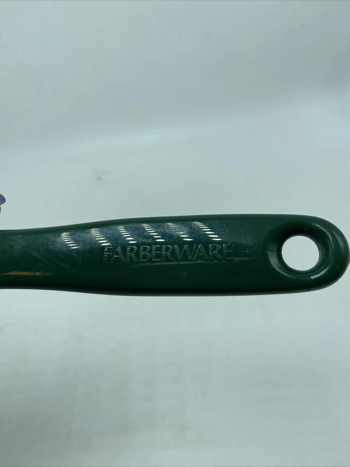 Raspador de cocina Farberware Season's Greeting's 10" artículo de Navidad #5255940 Foto 3 de 4