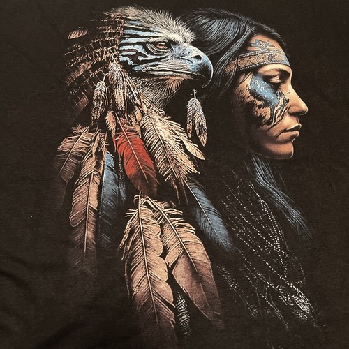 Bien Hecho En Peguche Native American Eagle Feather T-Shirt Short Sleeve Size M - Picture 2 of 11