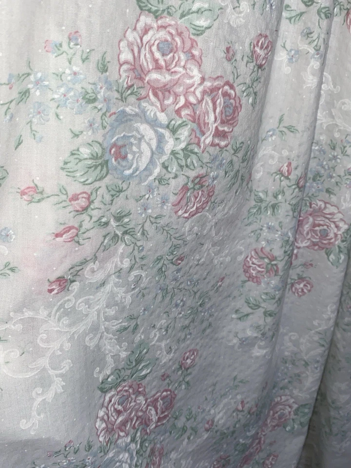 Camisón Vintage Gilligan O'Malley Talla Grande EE. UU. Abrigo Casa Bordado Foto 4 de 4