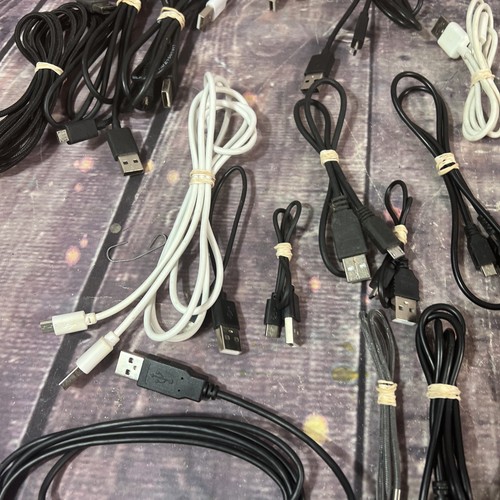 Lot Of 35 - USB-C / USB Micro / Lightning Cables Assorted Style / Lengths - Picture 8 of 19