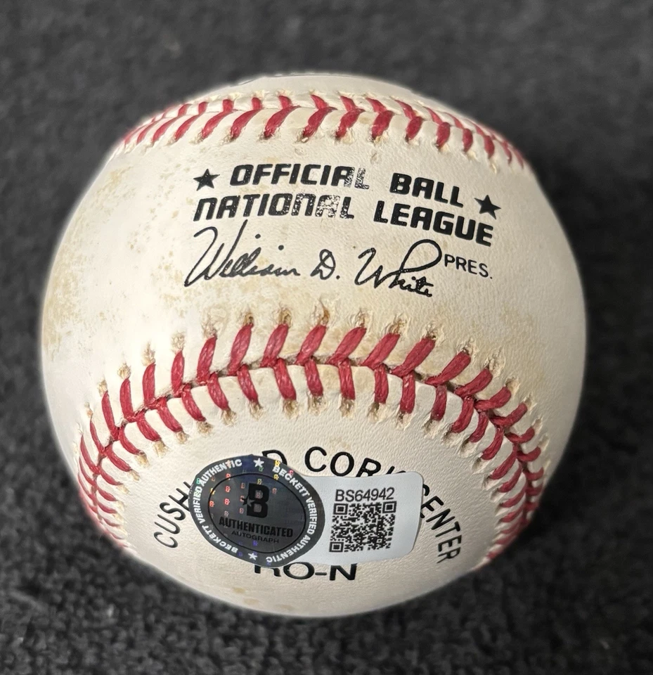 Johnny Bench HOF 89 SIGNED Autographed VINTAGE ONL Baseball BECKETT COA - Image 2 of 4