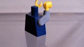 LEGO Viking Warrior Minifigure Torso x1 (NO Cracks) - Euc! - 7020 7094 7036 7018