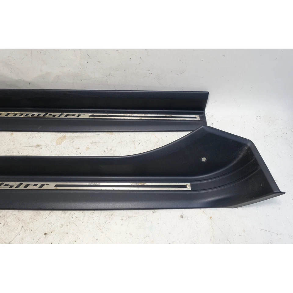 Par de cubiertas de entrada de umbral de puerta izquierda derecha negra BMW Z3 Roadster 1996-2002 OEM Foto 4 de 4