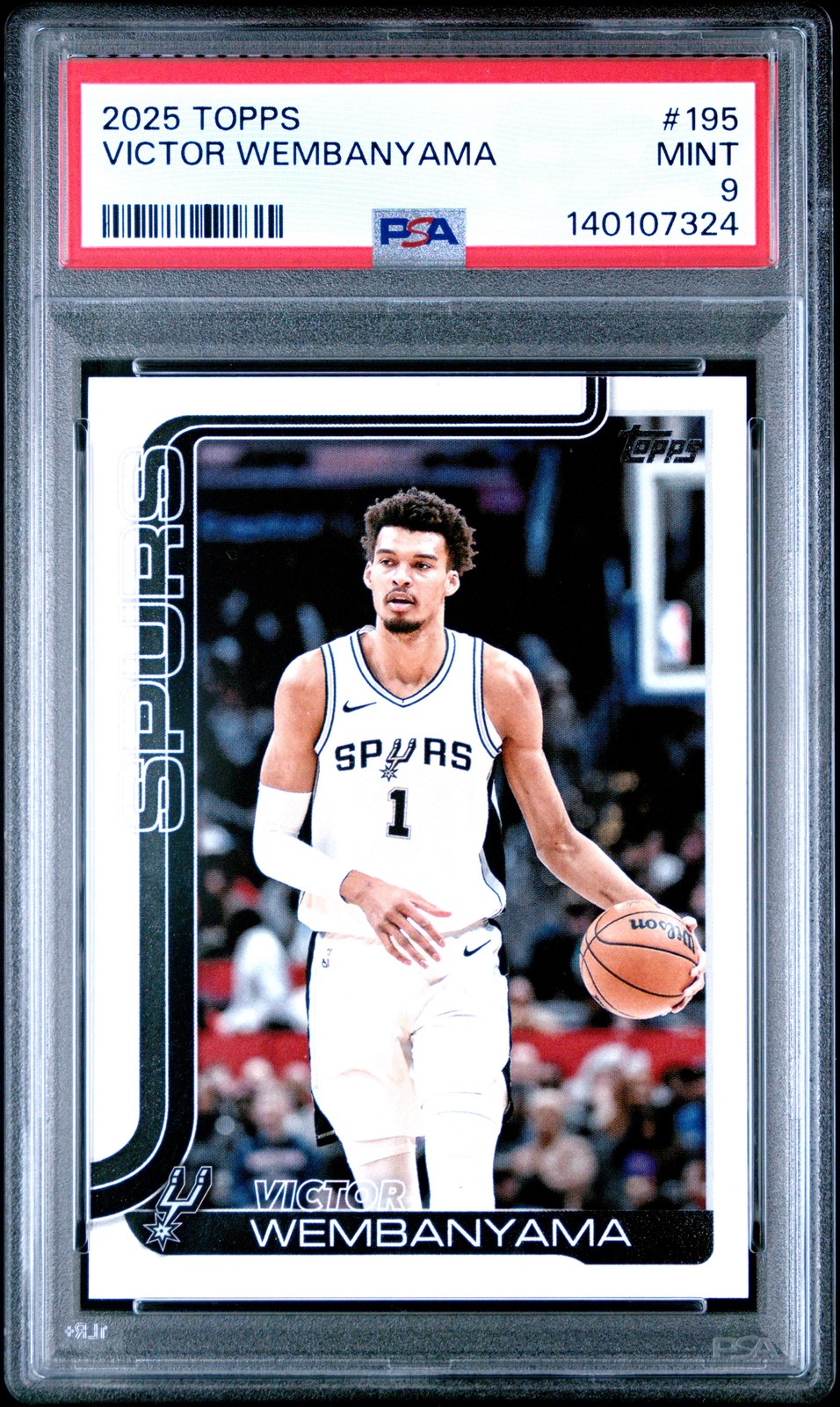 2025 TOPPS #195 VICTOR WEMBANYAMA PSA 9