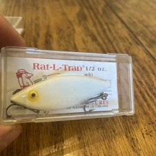 Vintage New Old Stock Bill Lewis Rat-L-Trap 1/2 Oz. RT-WY