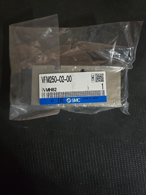 SMC VFM250-N02-00 Mechanical Valve, Momentary, 0.1-1.0MPa, 5 Ports, 1/4in NPT