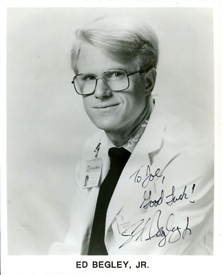 Ed Begley Jr Autografiert Mit Widmung 8X10 Schwarzweiß Foto AP 135 St. Elsewhere