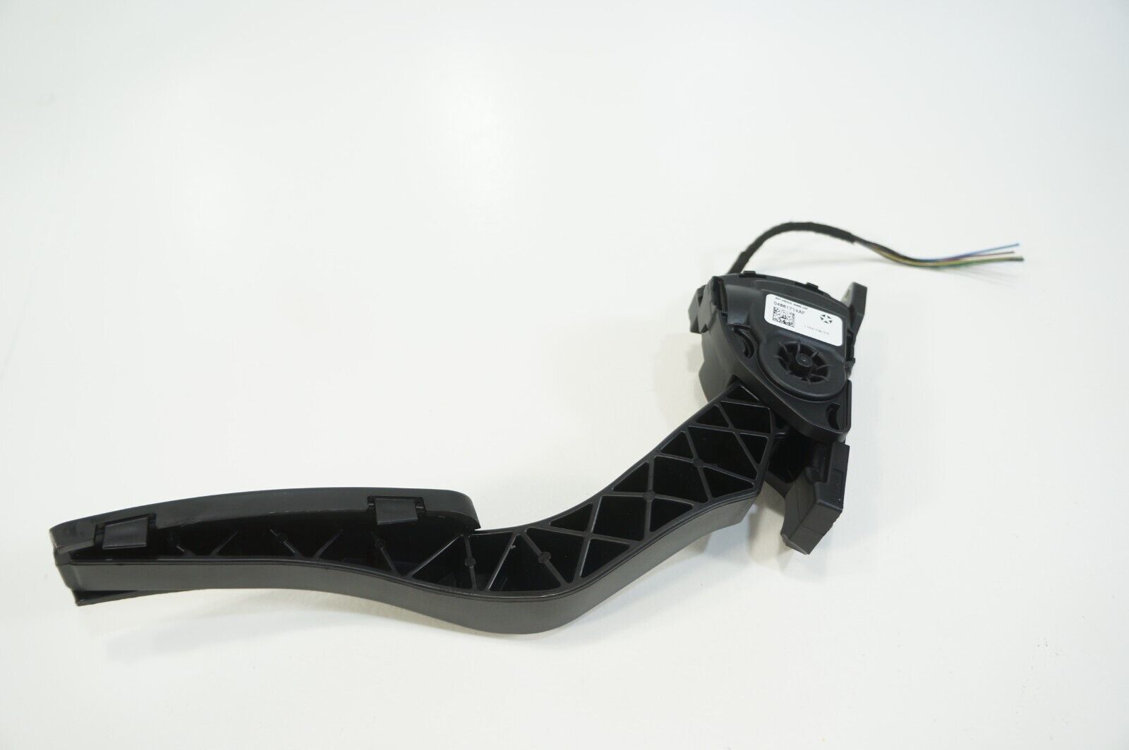 14-20 Maserati Ghibli Levante Gas Accelerator Throttle Pedal OEM 04861714AF