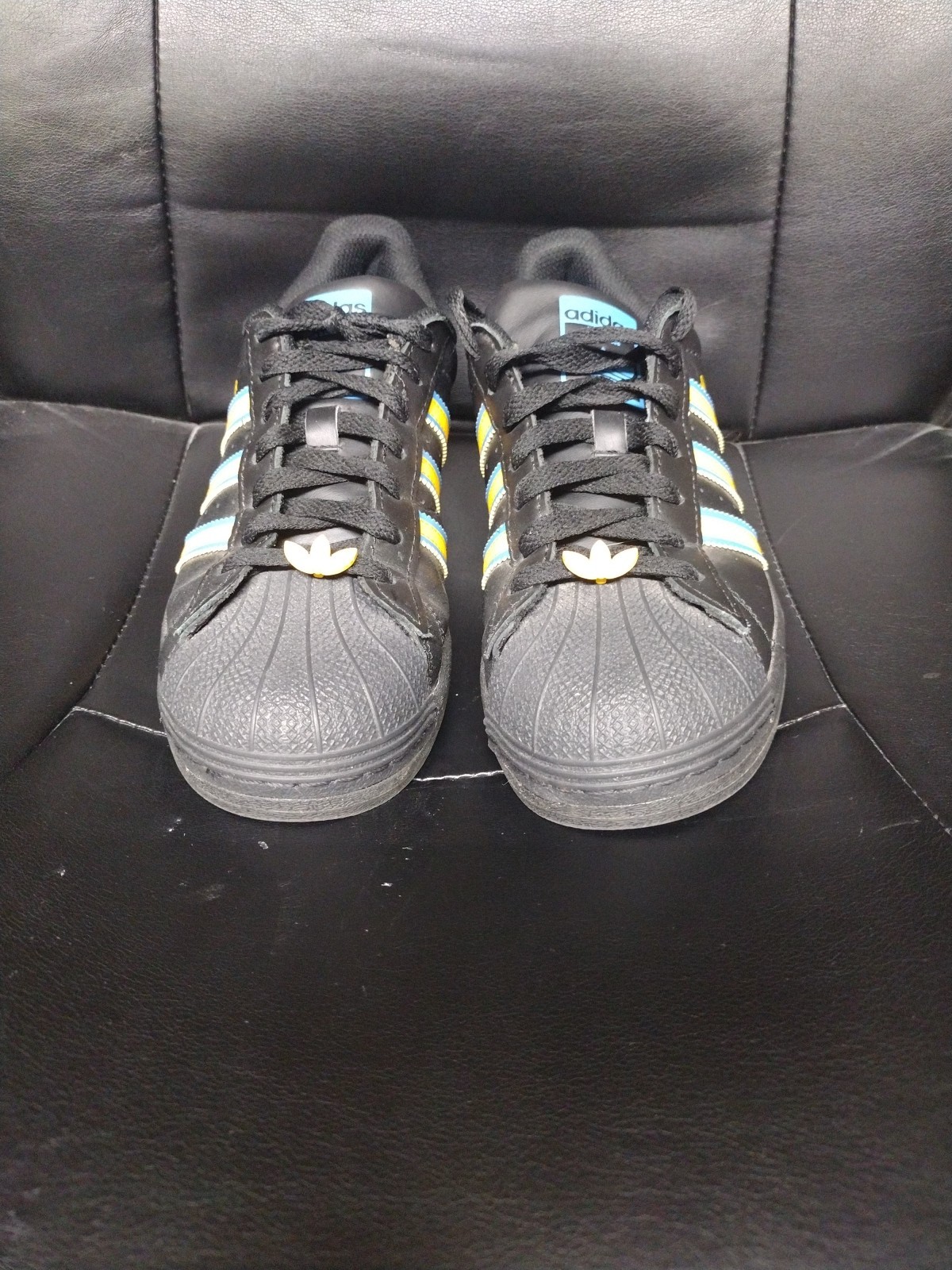 adidas Superstar Shelltoe Size 8 - image 1