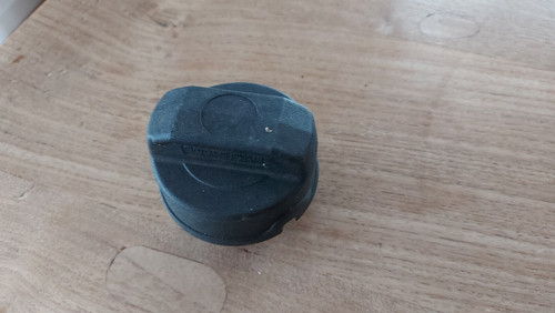 Tankdeckel Audi A3 8 Tankklappe Tankverschluss Tank 1H0201553B VW Skoda Seat