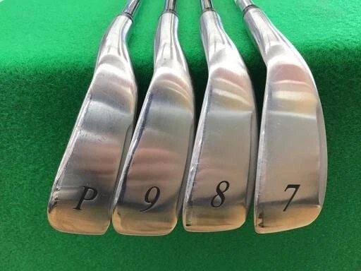 Juego de plancha Dunlop XXIO Cross 7〜9+PW 4 piezas Nspro870GH eje de acero flexible S diestro usado Foto 2 de 4