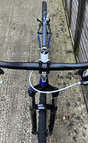 New rare DDG Axis X.C. Mountain Bike 19" large frame with extras 26" wheels - Picture 5 of 9