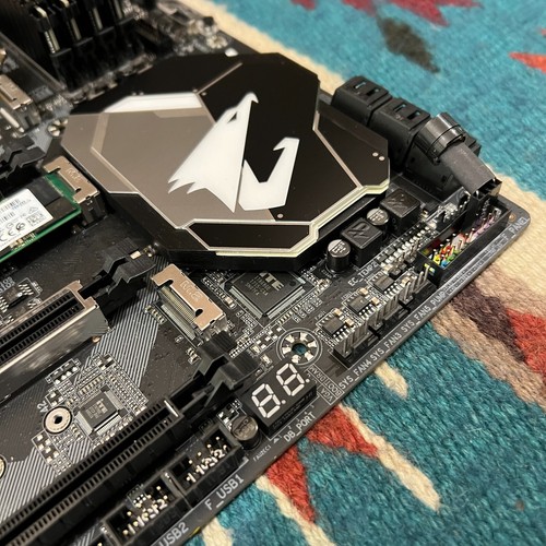 GIGABYTE Z370 AORUS ATX Motherboard Combo! i7-8700K Noctua 32GB 256 SSD W11P COA - Afbeelding 4 van 18