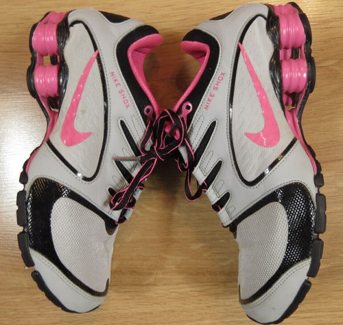 womens nike shox size 7.5
