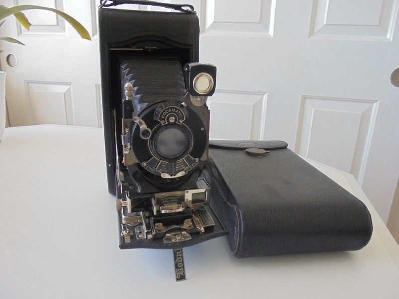 Vintage Kodak Autographic Special 3A Model B Antique Folding Camera 