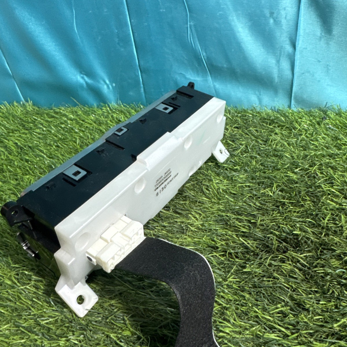 07-13 INFINITI G35 G37 G25 FRONT RADIO DISPLAY SCREEN CONTROL