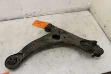 Triangle de suspension Toyota AVENSIS