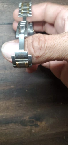 Vintage Gucci 9000M ブラックダイヤル ツートーン SS+GP クォーツ メンズ 腕時計 スイス製 読み取り - 画像13/24