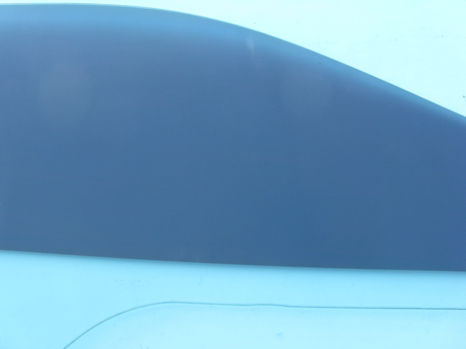 Maserati GranTurismo 2010-2019 Front Left Door glass