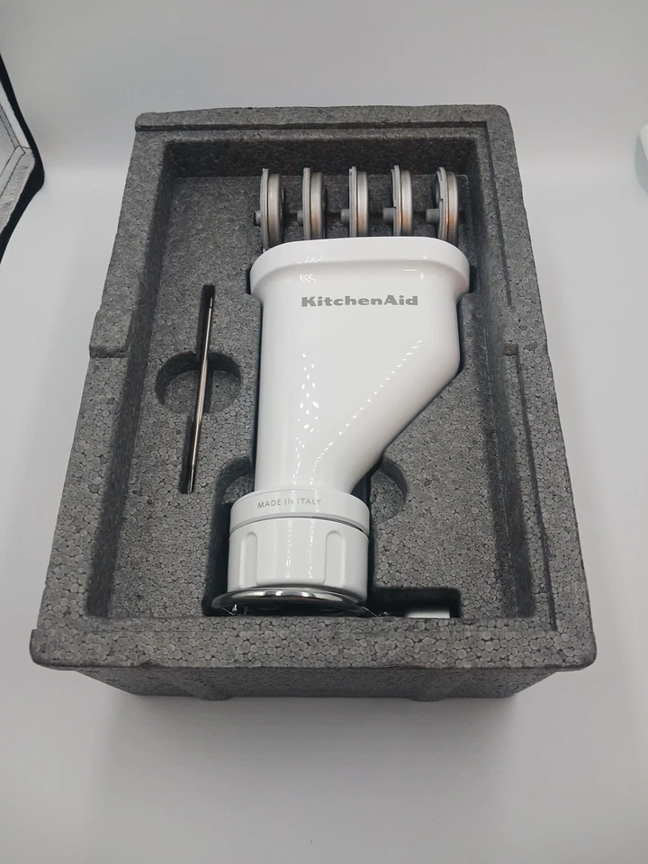 KitchenAid KSMPEXTA Gourmet Pasta Press with 6 Interchangeable Plates White - Image 2 of 4