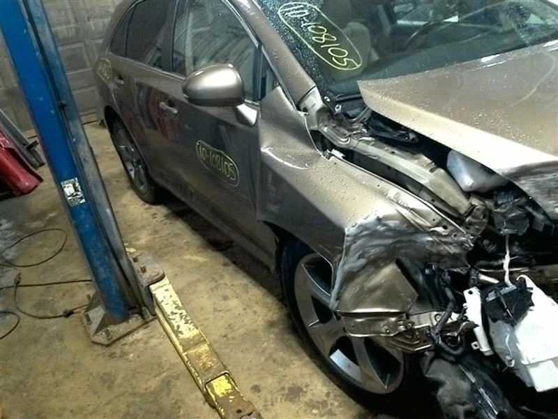 09 10 11 12 13 14 15 16 Toyota Venza Jack Foto 2 de 4