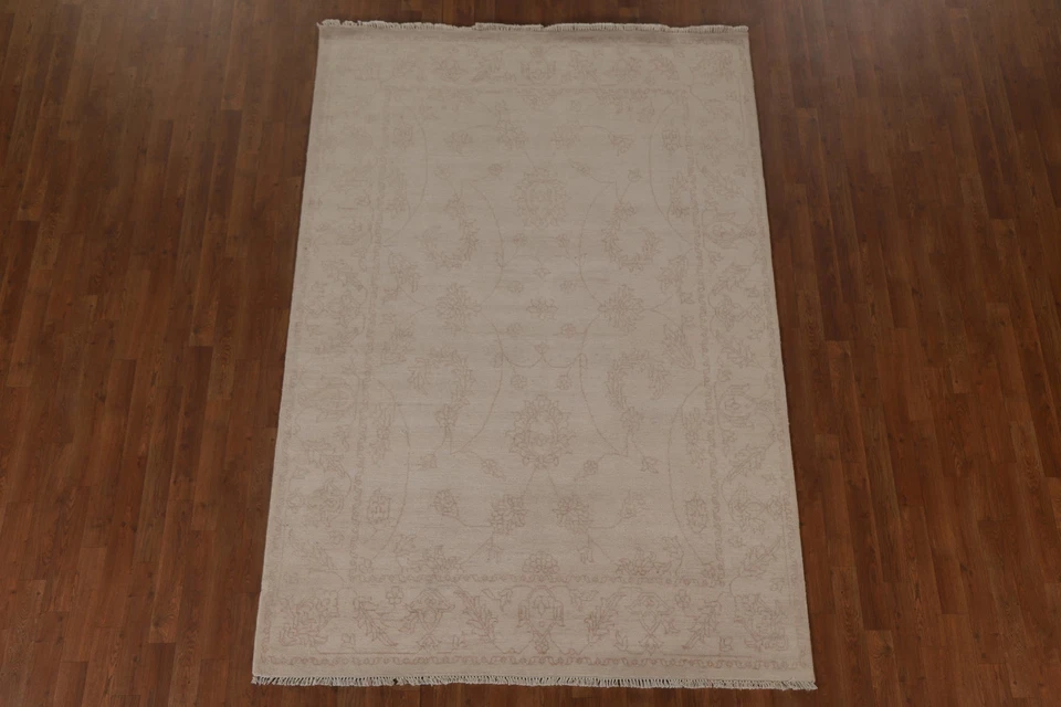 Transitional Style Wool Floral Chobi Peshawar Rug 6x8 Ft Handmade Beige Rug - Image 3 of 4
